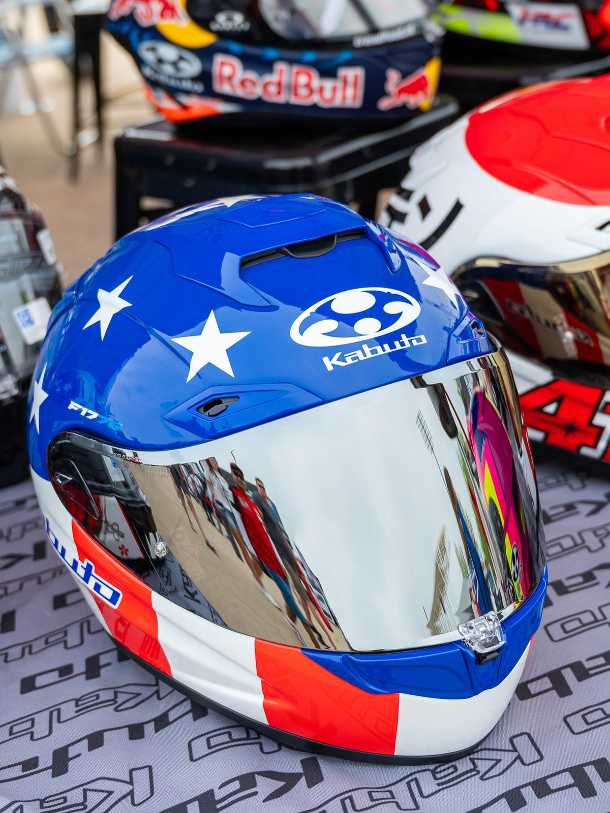 Kabuto F-17 GP Motorcycle Helmet Mips - F1776