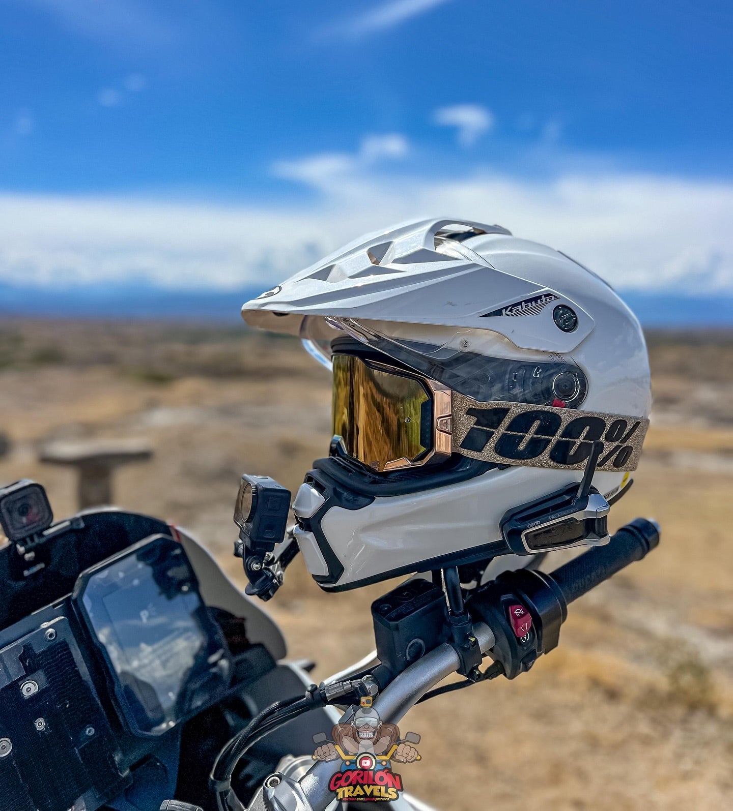 Kabuto GEOSYS GT Motorcycle Helmet Mips - White Metallic