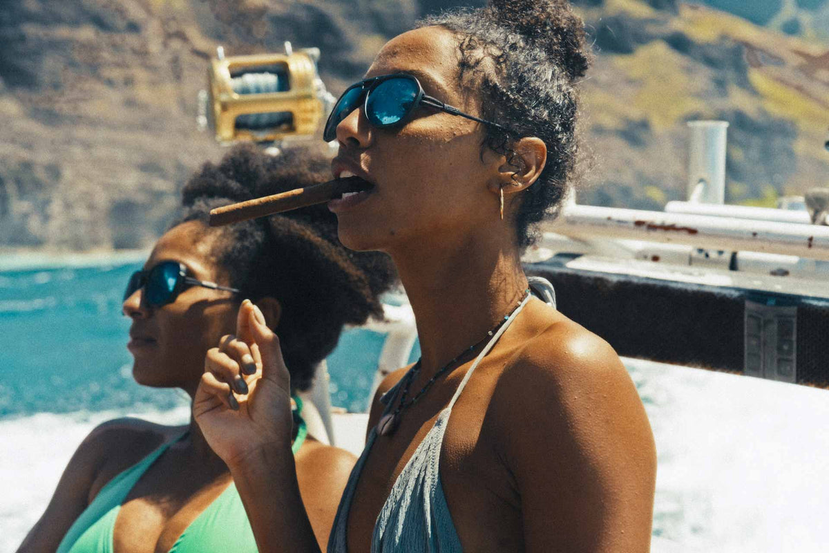 Classics, Ombraz Armless Sunglasses