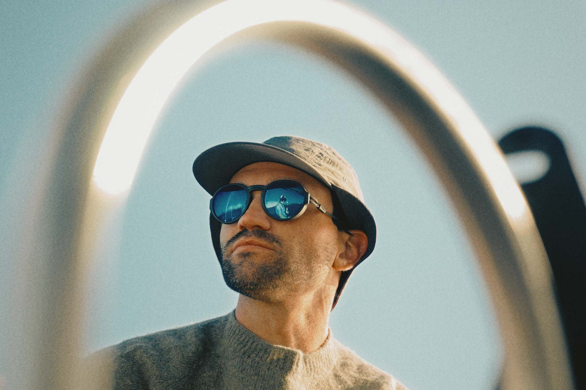 Viale, Ombraz Armless Sunglasses